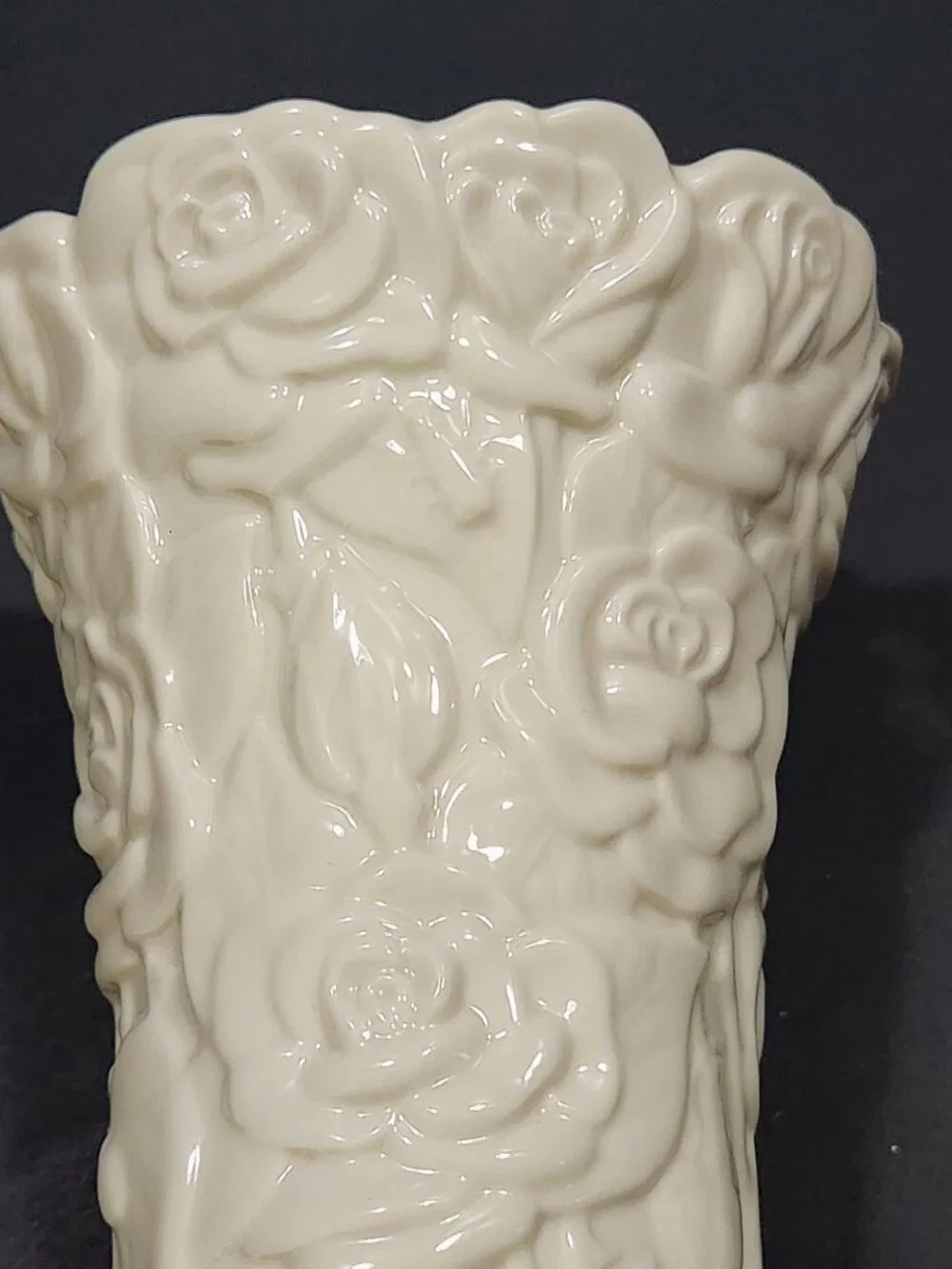 VTG Lenox Floral Gallery Collection Rose Porcelain Embossed Fluted Vase 8.5